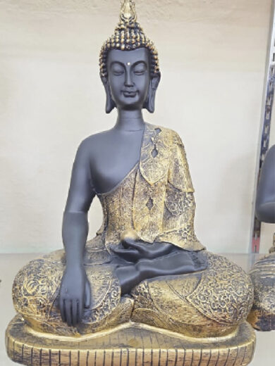 Calmly Sitting Buddha Statue