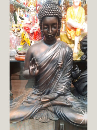 Peaceful Buddha Statue for Home and Garden